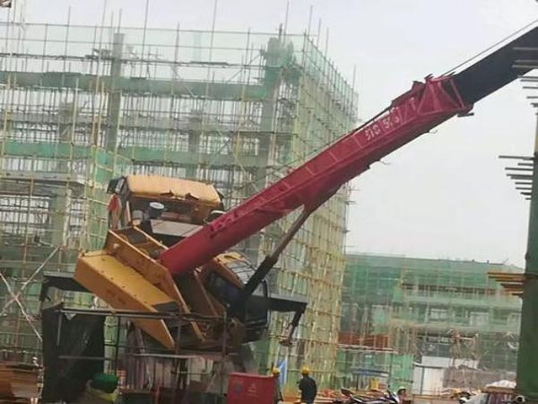 兖州区吊车公司_省直辖县级吊车租赁是如何正确选择润滑油